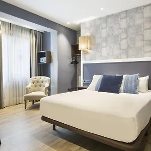 Acta Splendid Hotell